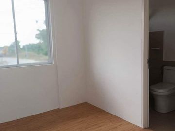 5 Bedrooms House and Lot in Subic, Zambales