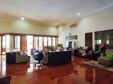 RUMAH at Jl SIMPRUG GOLF, JAKSEL