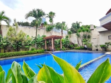 RUMAH at Jl SIMPRUG GOLF, JAKSEL