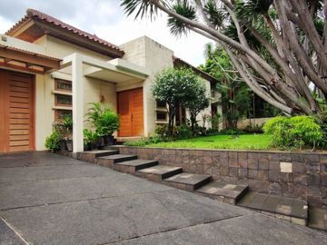 RUMAH at Jl SIMPRUG GOLF, JAKSEL