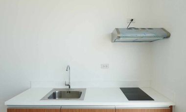 BATULAOV1B12XX: For Sale Semi Furnished 2BR Town House in Batulao Artscapes Commune