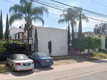 GRAN OPORTUNIDAD CASA EN “LOS OLIVOS II, SAN PEDRO TLAQUEPAQUE, JAL”