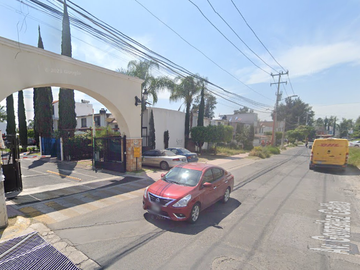 GRAN OPORTUNIDAD CASA EN “LOS OLIVOS II, SAN PEDRO TLAQUEPAQUE, JAL”