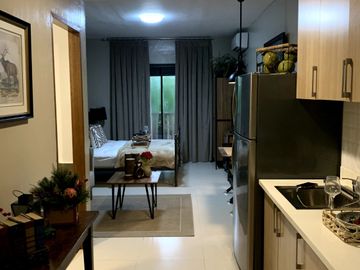 ALPINE VILLAS - BRIENZ (4F-J, STUDIO W/BALCONY)