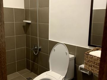 ALPINE VILLAS - BRIENZ (4F-J, STUDIO W/BALCONY)