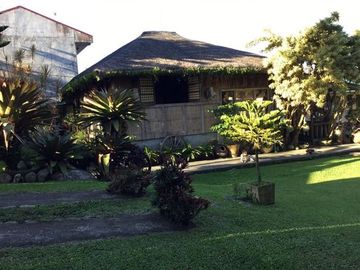 House and Lot/Event's Place For Sale at Tagaytay City, Cavite