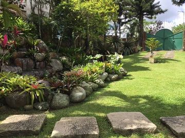 House and Lot/Event's Place For Sale at Tagaytay City, Cavite