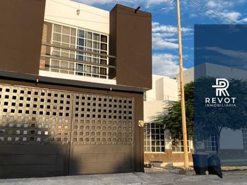Hermosa Casa en Venta en Lerdo