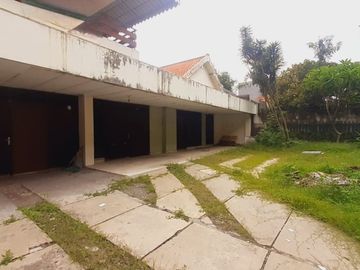 Rumah di Sewakan di Surabaya Pusat Cocok Untuk Resto atau Minimarket