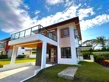 Luxury Living Made Affordable! Pre-selling 4-Bedroom House for sale in Alabang Muntinlupa near EVIA Lifestyle Center