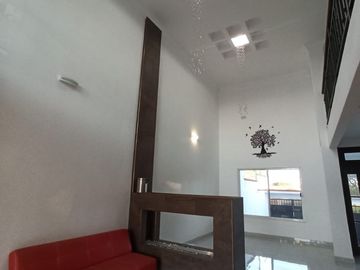 TEPOTZOTLAN  CASA TOTALMENTE NUEVA  EN EXCLUSIVO FRACCIONAMIENTO