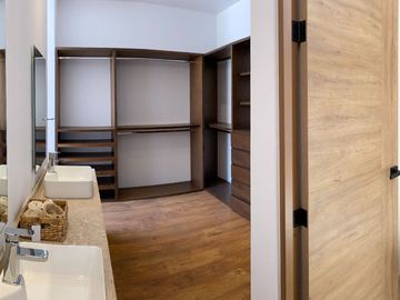 Increíble casa en Lomas de Chapultepec, 4 recamaras y 4.5 baños.