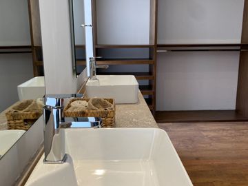 Increíble casa en Lomas de Chapultepec, 4 recamaras y 4.5 baños.