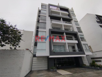 En Venta Departamento + Aires En Miraflores - Urb. Santa Cruz (A Pocas Cuadras Del Malecón)