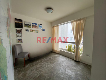 En Venta Departamento + Aires En Miraflores - Urb. Santa Cruz (A Pocas Cuadras Del Malecón)