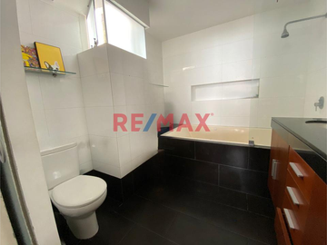 En Venta Departamento + Aires En Miraflores - Urb. Santa Cruz (A Pocas Cuadras Del Malecón)