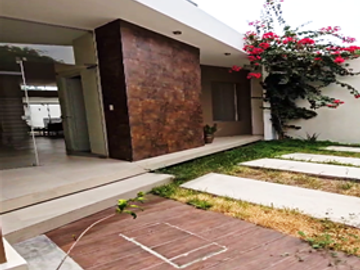 VENDO CASA EN CONDOMINIO  LOMAS DEL SOL – LOS EJIDOS