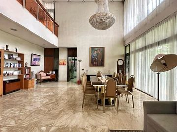 RUMAH di Jl PERMATA HIJAU, KEBAYORAN LAMA, JAKSEL