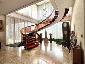RUMAH di Jl PERMATA HIJAU, KEBAYORAN LAMA, JAKSEL