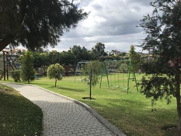 DEPARTAMENTO en VENTA 3 DORMITORIOS SEGUNDO PISO SECTOR COLEGIO ALEMAN