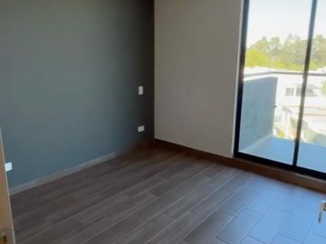 VENTA  DE HERMOSO DEPARTAMENTO EN FRACCIONAMIENTO ARBORETO