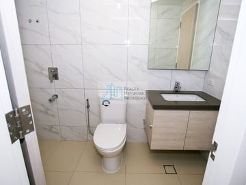 Resale 1 Bedroom Tower 1 Mandani Bay Suites Phase 1