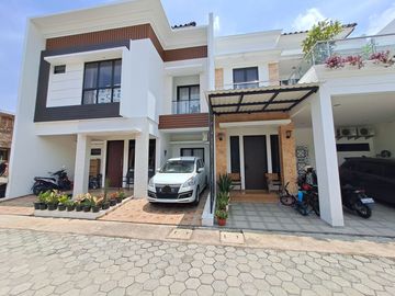 jual rumah baru 2 lantai duren sawit jakarta timur