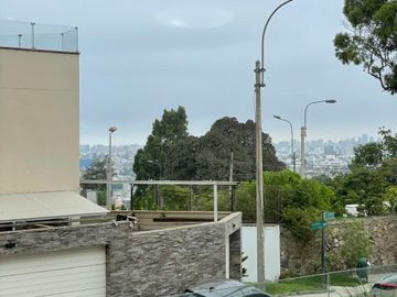 Departamento amplio tipo casa en Casuarinas Sur