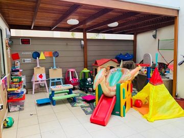 Departamento amplio tipo casa en Casuarinas Sur