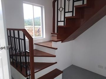 3 Bedrooms House And Lot in Camella Subic For Sale