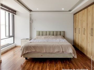 CASA HERMOSA CON PISCINA Y JACUZZI  EN IBARRA