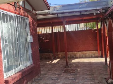 Casa en Belloto 2000, a paso del Lider el Belloto