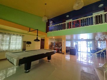 Luxurious 5-Storey Beach House in Catmon with Spectacular Ocean Views