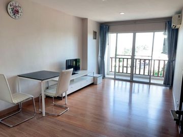 Below Appraisal Price!! Condo fully furnished for SALE at Casa Condo near Changphueak