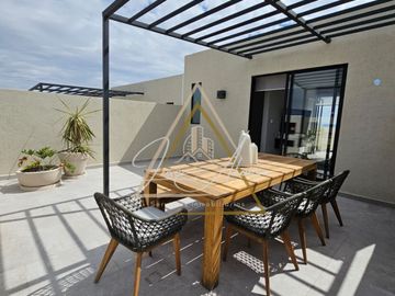 Departamento con Roof Top e Preventa Queretaro Zire Zona Zakia 3 baños completos