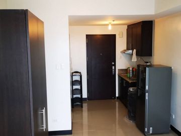 PAG - FOR SALE: Studio Unit in Axis Residences, Mandaluyong