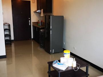 PAG - FOR SALE: Studio Unit in Axis Residences, Mandaluyong