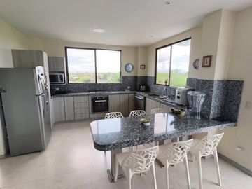 VILLAMIL PLAYAS VENDO HERMOSO DPTO EN CONDOMINIO SEGURO Y CERCA AL MAR