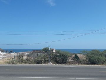 Terreno Frente Al Mar- Playa Punta Canoas -Tumbes