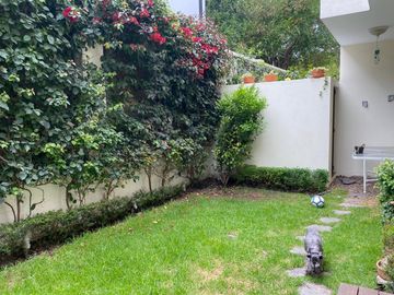 Venta de Casa en Tumbaco cerca al Colegio Jose Englind