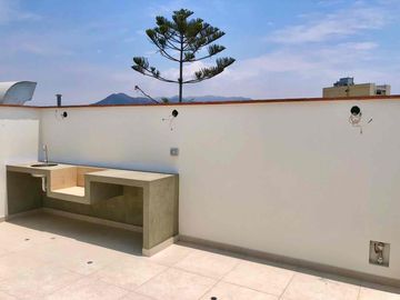 DÚPLEX EN VENTA DE 3 DORMITORIOS EN SURCO CERCA AL ÓVALO HIGUERETA