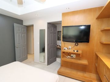 Venta departamento de 3 recámaras en Fracc Costa Azul Acapulco