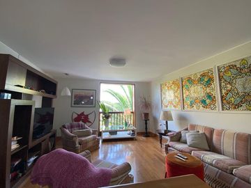 EN VENTA CASA ACOGEDORA Y DE ESPECIAL ARQUITECTURA  EN LA ENCANTADA DE VILLA, CHORRILLOS