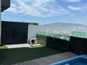 VENTA DE CASA EN VISTA HERMOSA SEMINUEVA