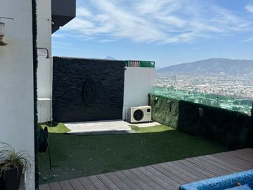 VENTA DE CASA EN VISTA HERMOSA SEMINUEVA