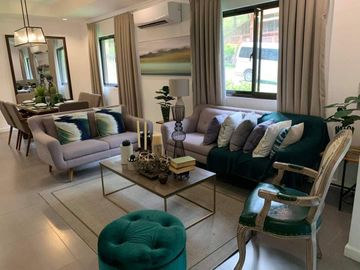 CROSSWINDS TAGAYTAY LUXURY HOUSE FOR SALE