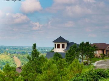 CROSSWINDS TAGAYTAY LUXURY HOUSE FOR SALE