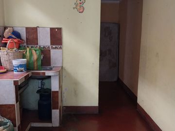 VENTA DE CASA EN AV. LA ESPERANZA, ATE VITARTE