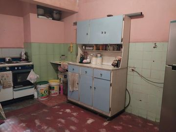 VENTA DE CASA EN AV. LA ESPERANZA, ATE VITARTE