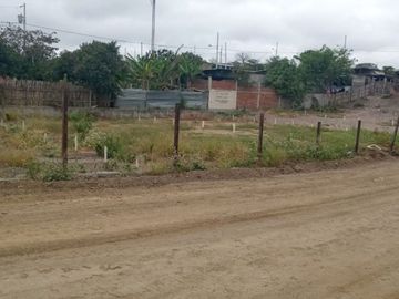 lotes de terrenos de venta en Montecristi